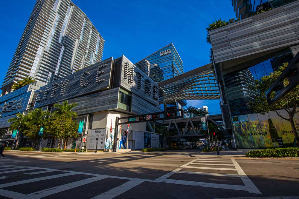Top 5 Shopping Malls to Visit in Miami, Florida